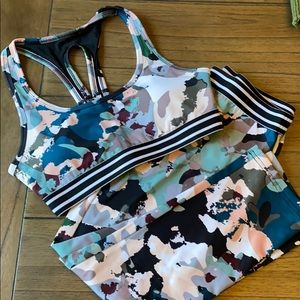 Forever 21 workout set sports bra and leggings